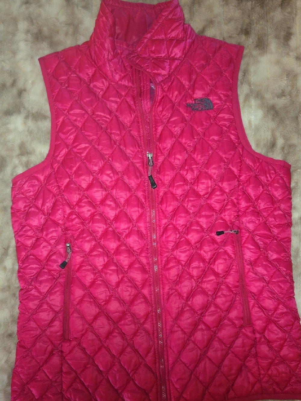 The North Face Quilted Hot Pink Women's Vest
